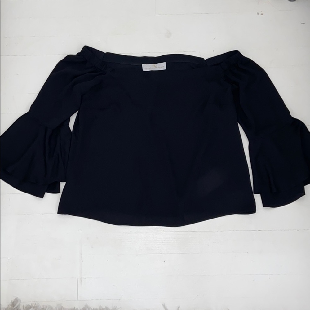amanda uprichard off the shoulder top